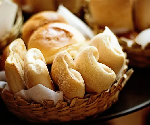 In our bakery you can enjoy fresh baked goods, comfy ! - 收米直播